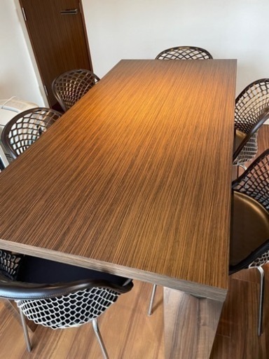 美品中古 ダイニングセットテーブル&チェア4ヶmatteo grassi