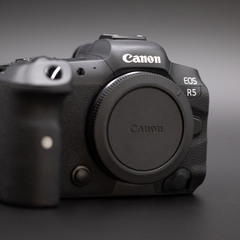 カメラ ミラーレス Canon EOS R5 ボディ