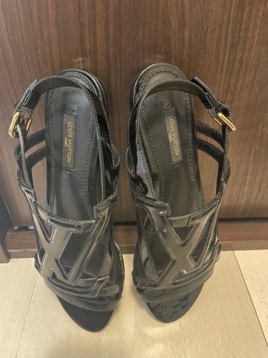 ルイヴィトン　サンダル　23センチ