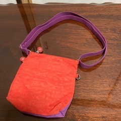 中古キプリングミニショルダー(赤紫)の画像