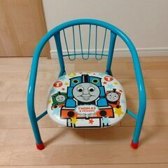 パンチングマシーン、子供用椅子トーマス他のセット