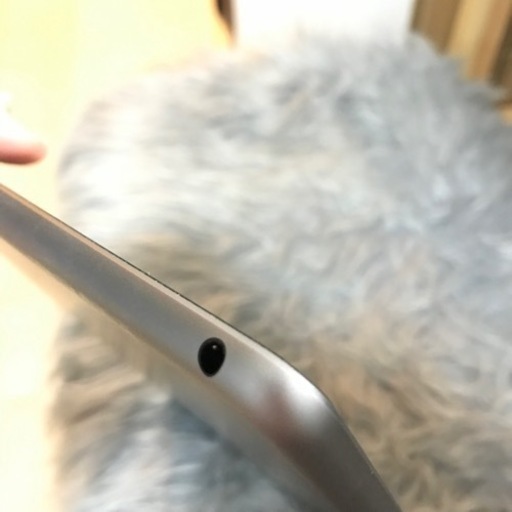 2,000円値下げ！美品★128GB_iPad第六世代(9.7インチ)_wifiモデル
