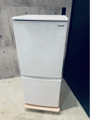 ★名古屋市近郊送料無料！SHARP ノンフロン冷凍冷蔵庫  SJ-D14F-W