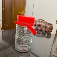 保存容器。ガラス製。梅ジュースや梅干しに最適。これからの季節に最適。