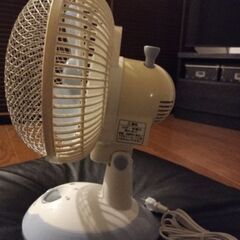 卓上扇風機の画像