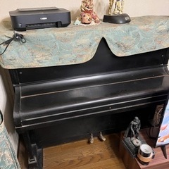 アップライトピアノ