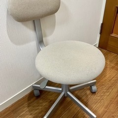 無印良品　ワーキングチェア