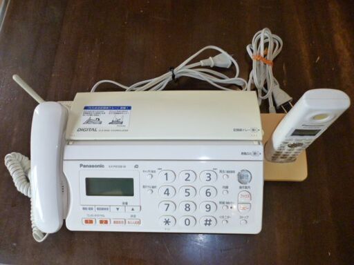 パナソニック おたっくす デジタルコードレスFAX 子機1台付き ホワイト KX-PW308DL-W