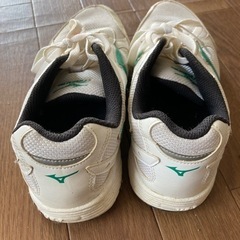 mizuno 24.0シューズの画像