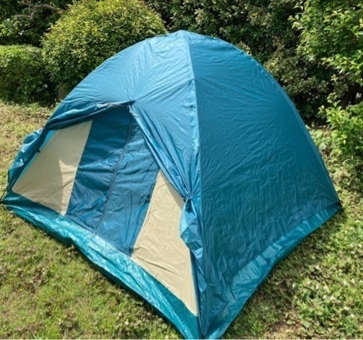 ● テント、2m×2m、ほぼ未使用
