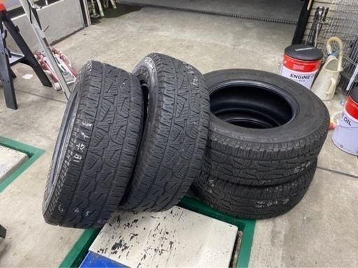 275/65/R17 オフロードタイヤ　ブリジストン 4本セット　山あり　ランクルなどに！