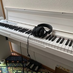 KORG LP 180  電子ピアノ　ヘッドフォン　椅子付