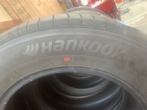 215/65R16 令和3年製造　3ｹ月使用バリ山