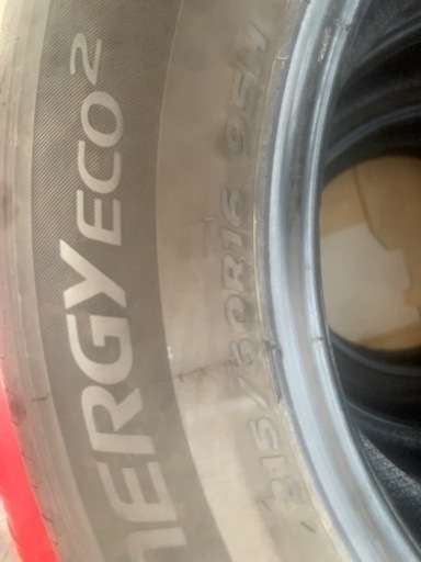 215/65R16 令和3年製造　3ｹ月使用バリ山