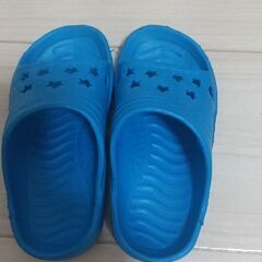 16cmの子供のサンダル