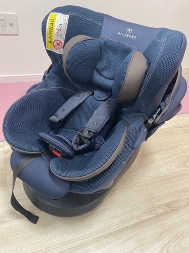 ねさげしまーす！土日に取りにこれる方限定！チャイルドシート エールべべクルット4i