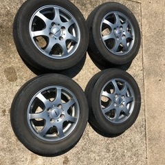 軽自動車用7スポークアルミ