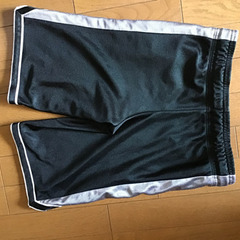 スポーツウェア ３点セットの画像