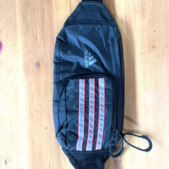 adidas ウエストポーチ