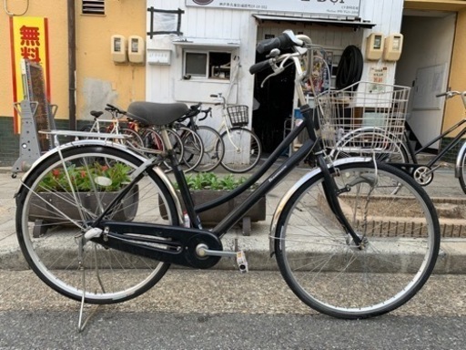 📌📌 ママチャリ　２７インチ　3変速　カギと自動ライト　付き　いい自転車です　黒