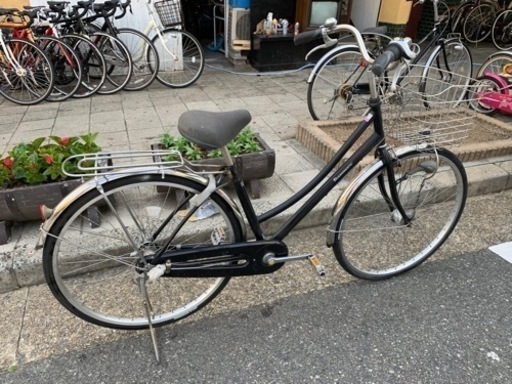 ?? ママチャリ　２７インチ　3変速　カギと自動ライト　付き　いい自転車です　黒