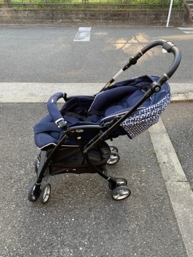 アカチャンホンポ限定❗️Aprica アップリカ　ラクーナビッテソファークッション