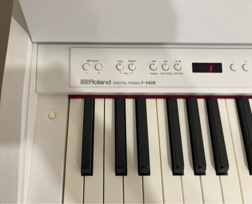 【美品】電子ピアノRoland F-140R-WH
