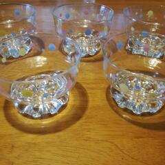 レトロ　ガラス製器の画像