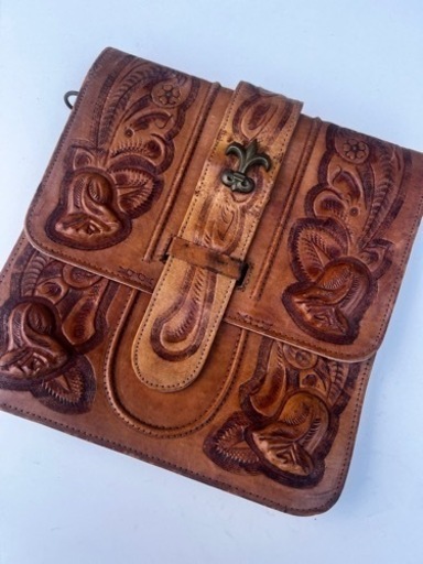 レザーカービングバッグ