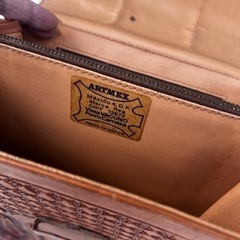 レザーカービングバッグの画像