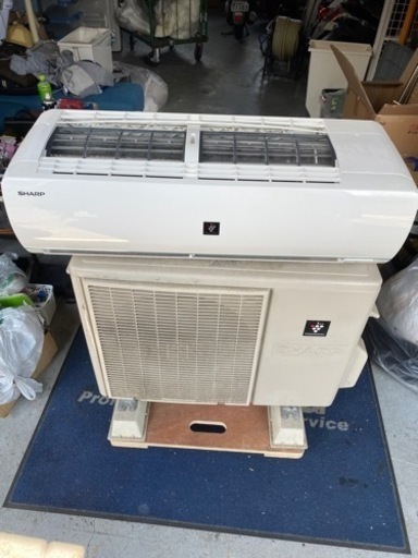 シャープ　冷暖房エアコン　2014年製