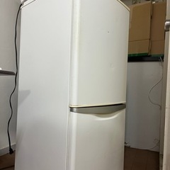 冷蔵庫(NATIONAL NR-B142J)の画像