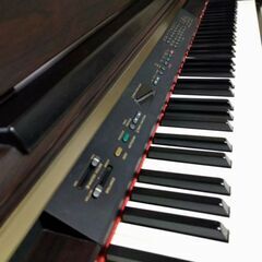 電子ピアノ　クラビノーバ　YAMAHA CLP-130の画像
