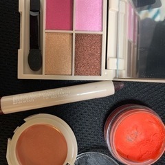 コスメセット　KATE、snidel、スガオ、ヴィクシー、モイストラボの画像