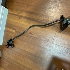 無料　スマホを固定するもの