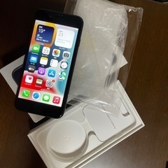 iPhoneSE 64GB ブラック　SIMフリー