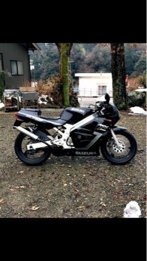 SUZUKI RGVΓ 250売ります。少し値下げしました