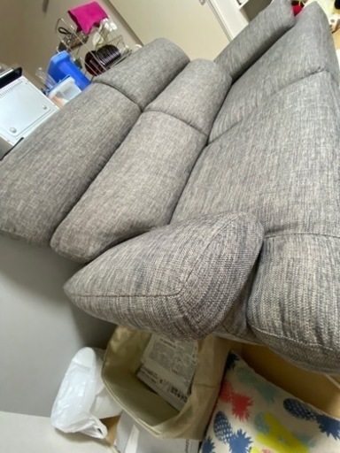 【価格下げます】3年前に購入した3人掛けソファー