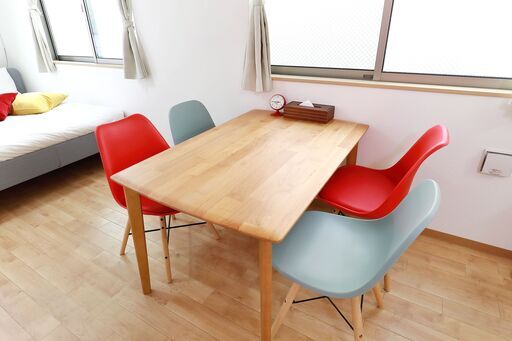 チェア　椅子　4つ　直接引き取りのみ