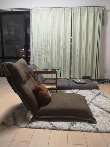 [値下げ]ローソファ、カーペット