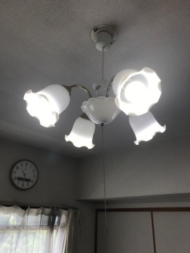 コイズミ 照明 シーリングライト ペンダントライト シャンデリア 花型 4灯 電球付き ※直接受け取り限定