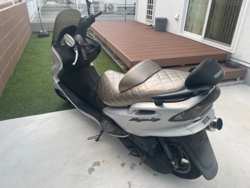 YAMAHA マジェスティ125