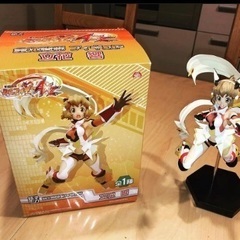 響立花フィギュア