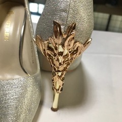 キャバ嬢　ピンヒールの画像