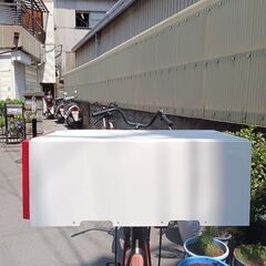 押入れ収納ケース2個（赤色、青色）セットの画像