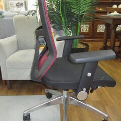 R466 KOIZUMI コイズミ/JG5シリーズ/肘つき/ランバーサポートつき 良品・美品