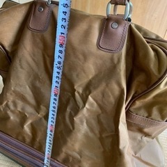大きめ旅行用バックの画像