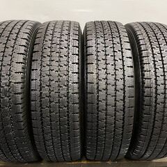 TOYO DELVEX 935 195/80R15 107/105N LT 15インチ スタッドレス 4本 2021年製 バリ溝 ハイエース キャラバン等　(MTK235) クレジットカード QRコード決済可能