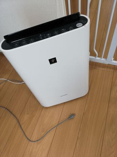 シャープ 加湿 空気清浄機 プラズマクラスター 13畳 / 空気清浄 23畳 ホワイト KC-G50-W