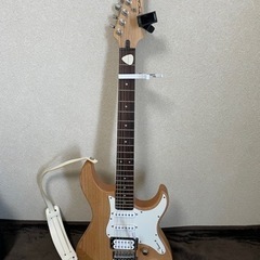 エレキギター　YAMAHA Pacifica 112v アンプ付き